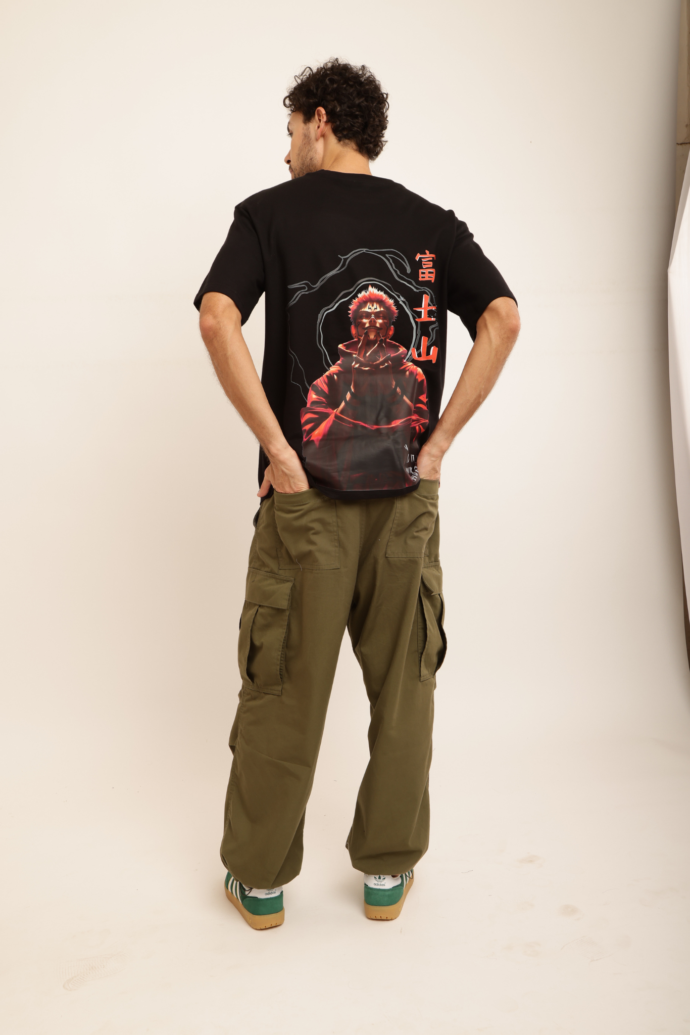 RED AURA ANIME WARRIOR TEE (BLACK)