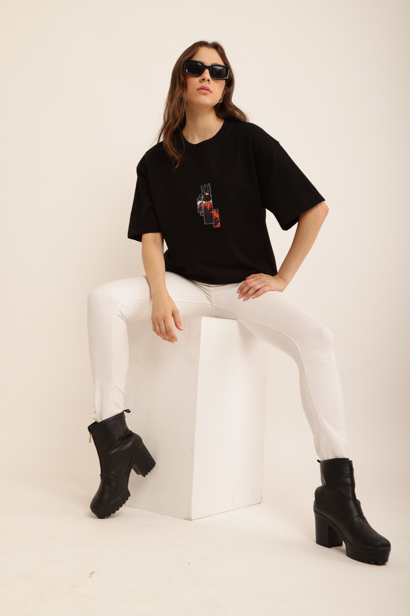 RED AURA ANIME WARRIOR TEE (BLACK)