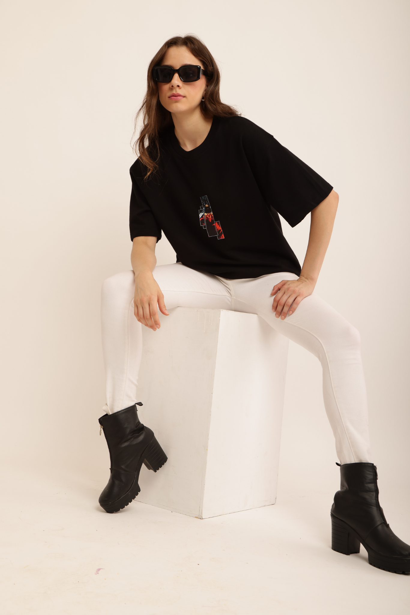 RED AURA ANIME WARRIOR TEE (BLACK)